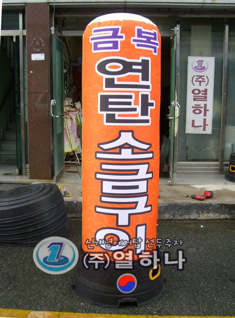 02.jpg